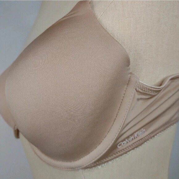 Calvin Klein Beige Bra size 36B Light Padding - Picture 16 of 16